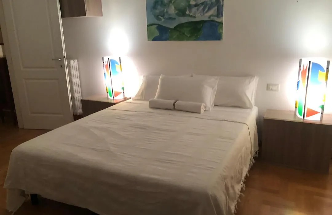 Comfortable Flat In Rome-1